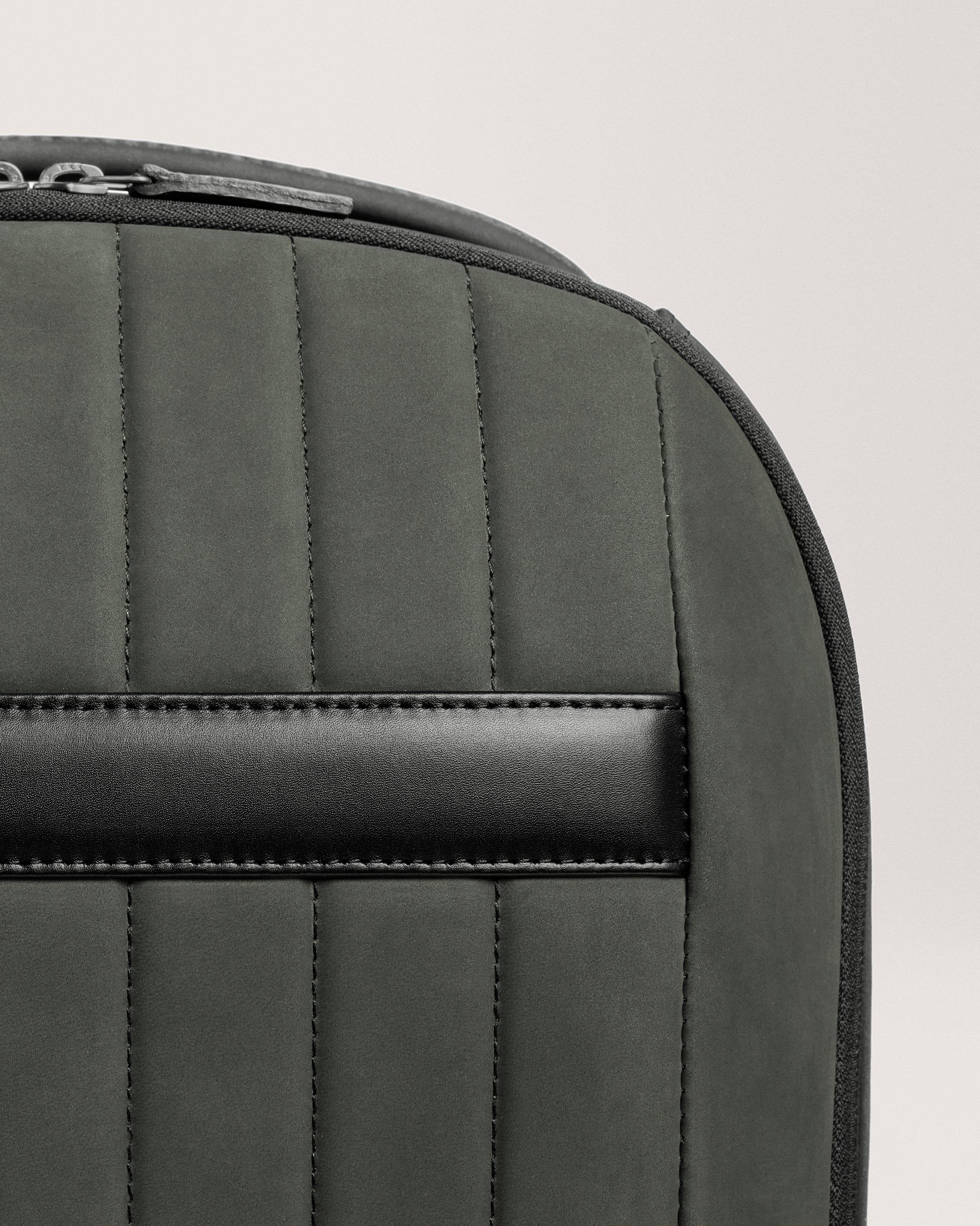 72-hour Backpack - Return charcoal