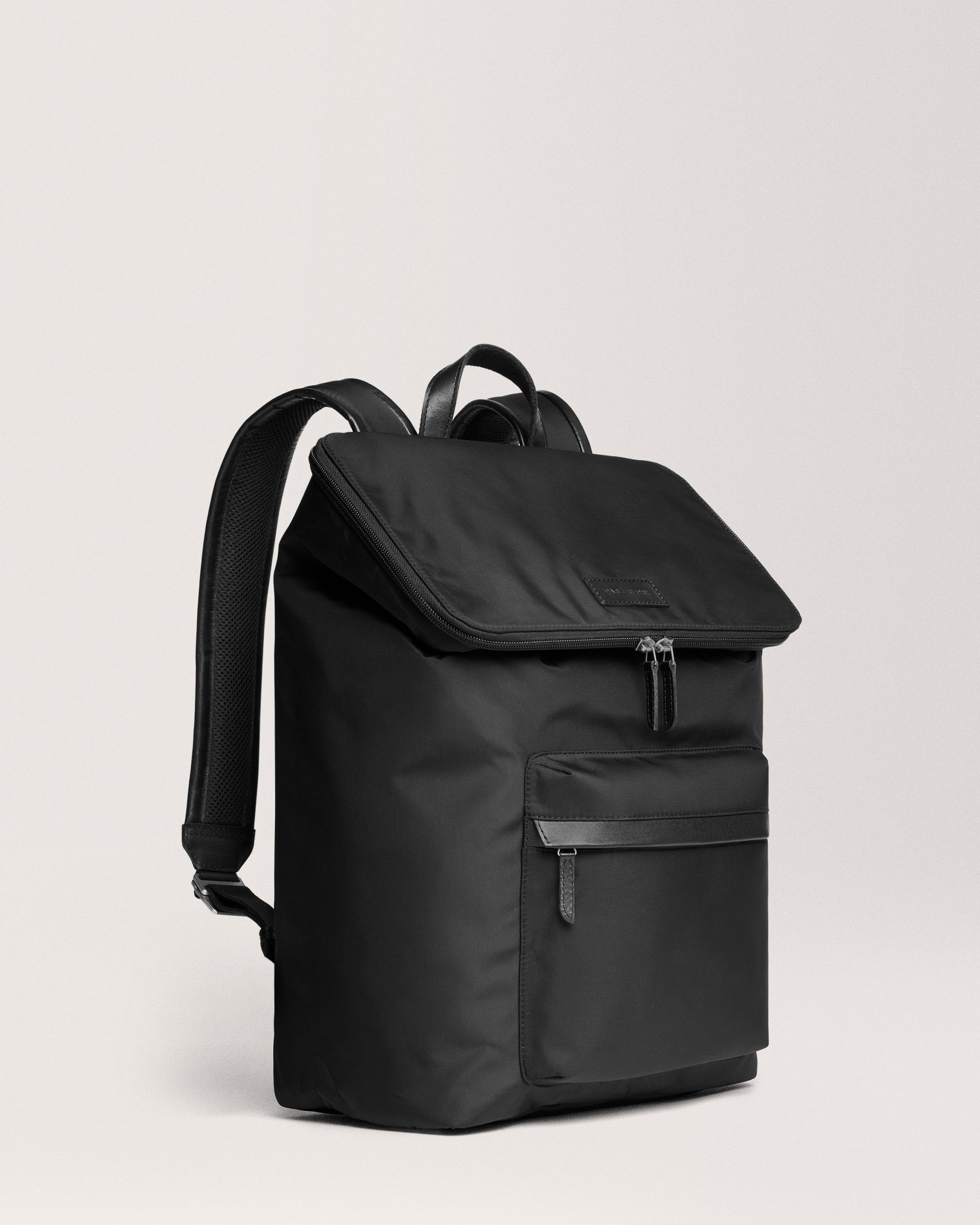 Day-to-Day Backpack black