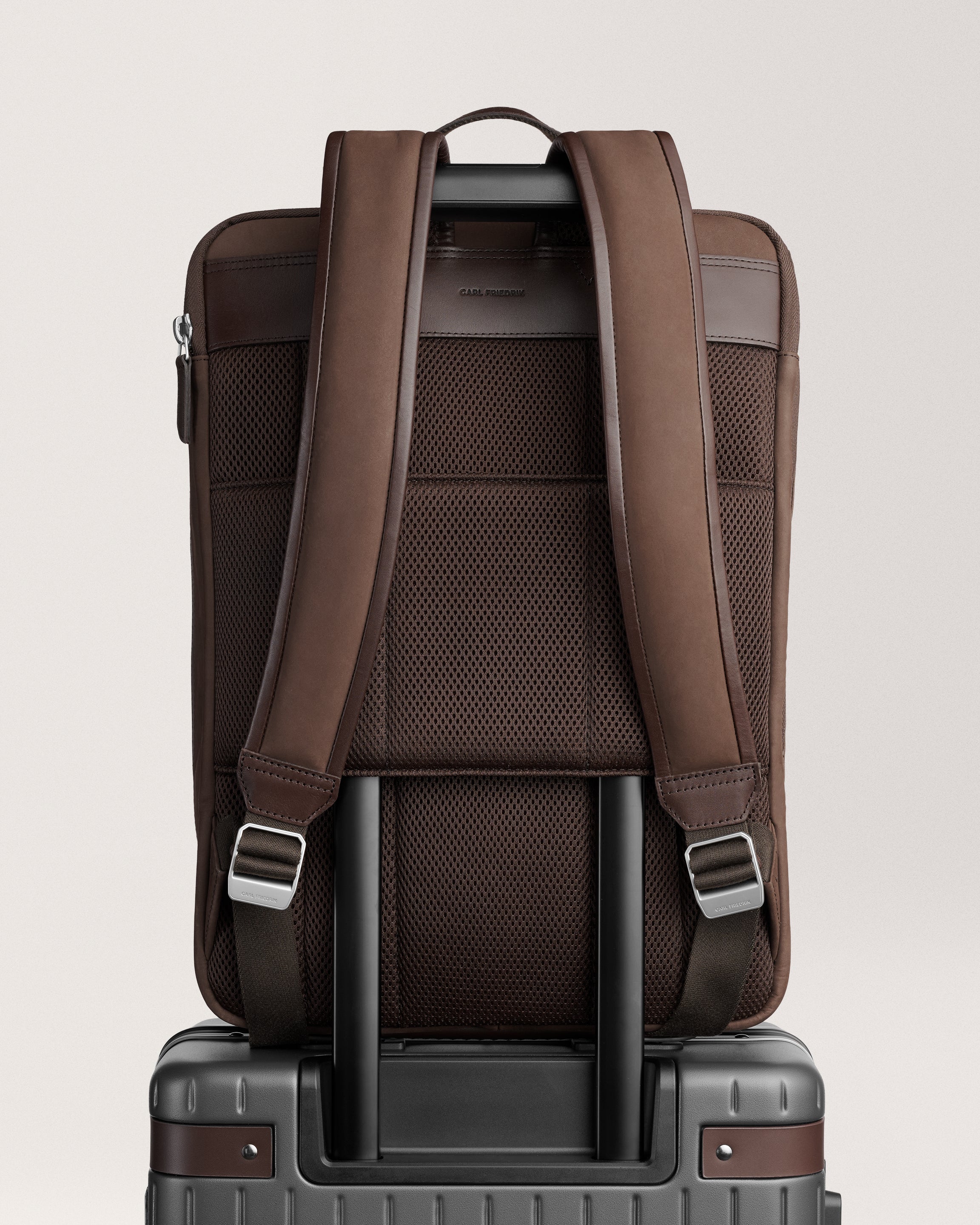 City-hopper Backpack chocolate