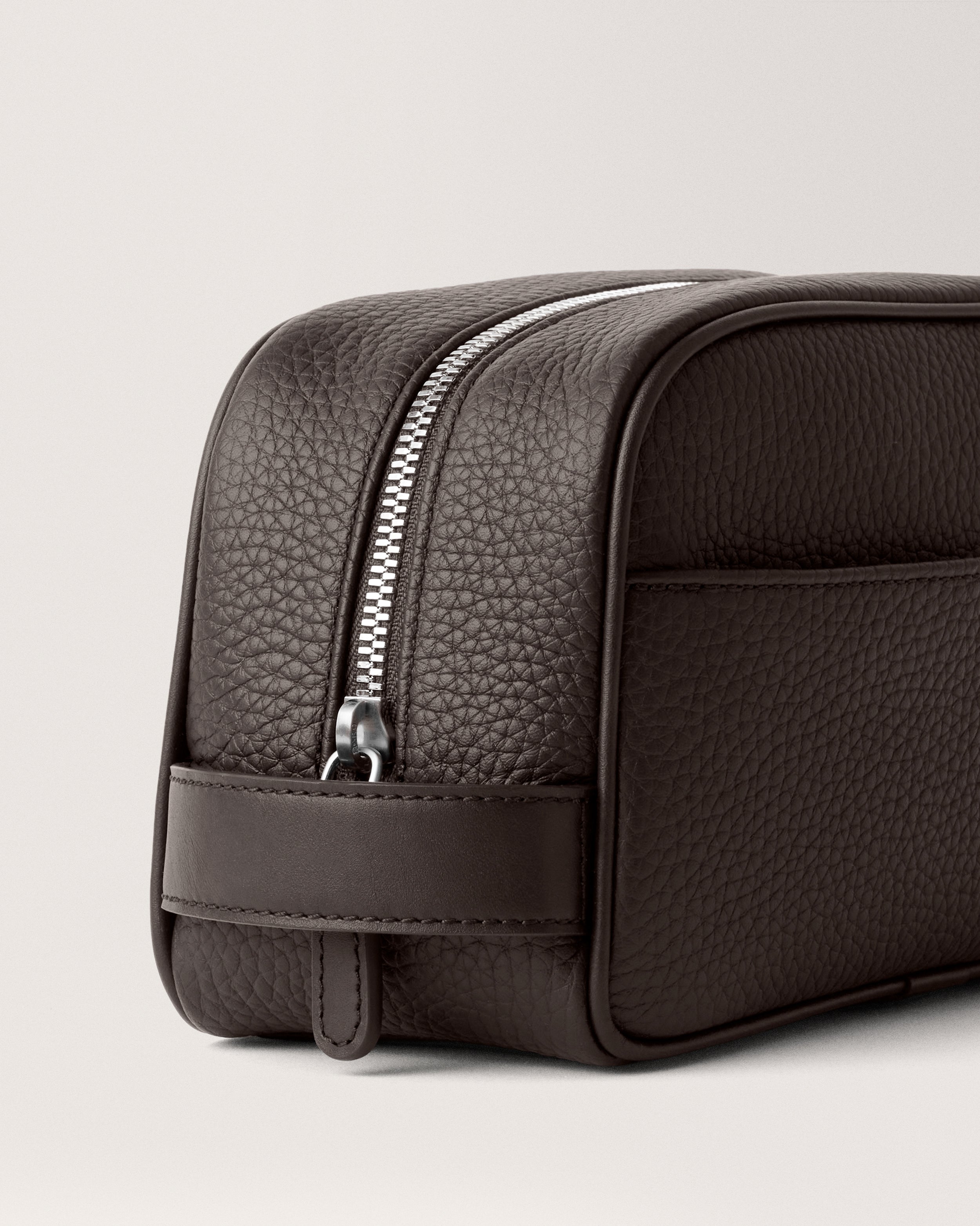 Washbag chocolate