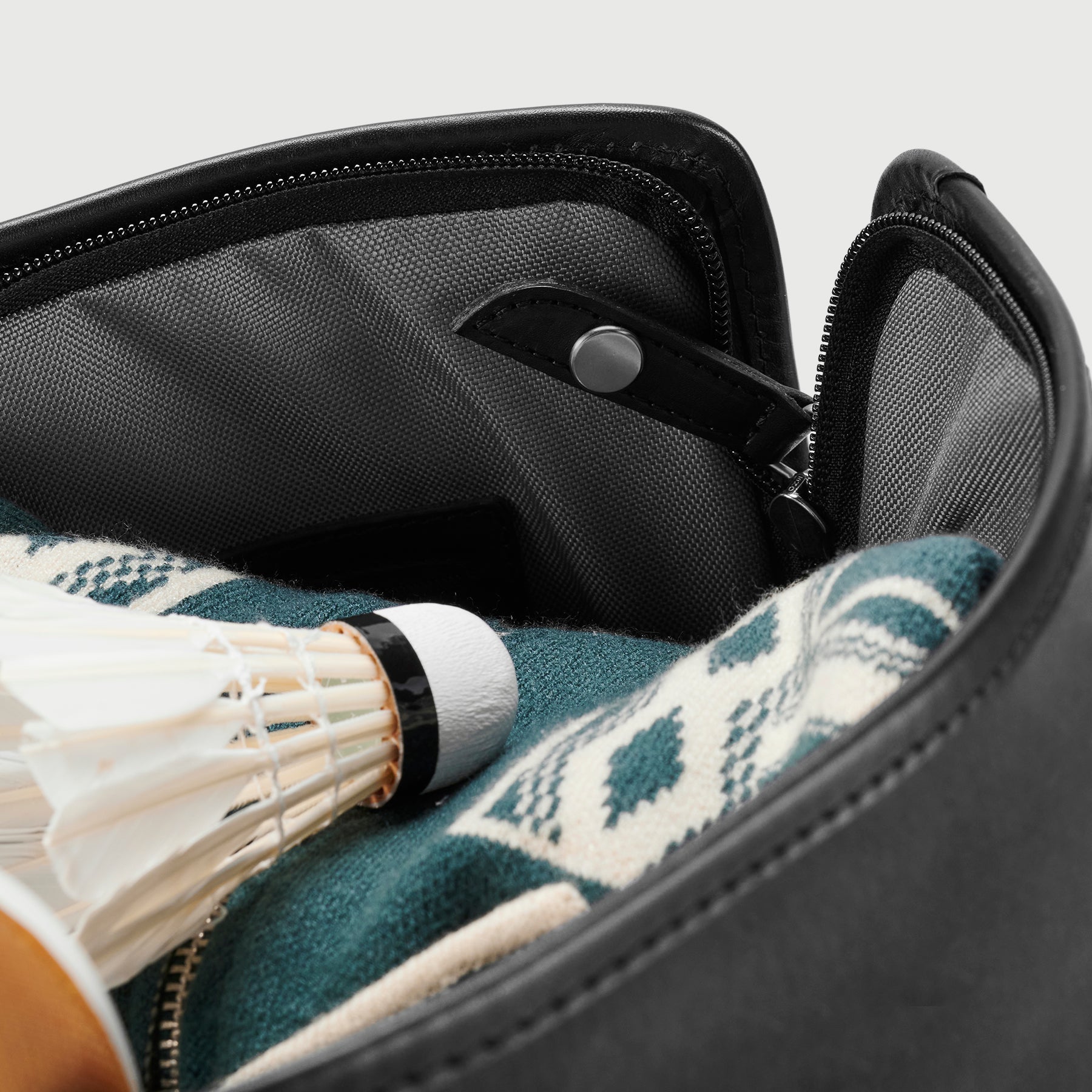 Anywhere Tote - Return charcoal