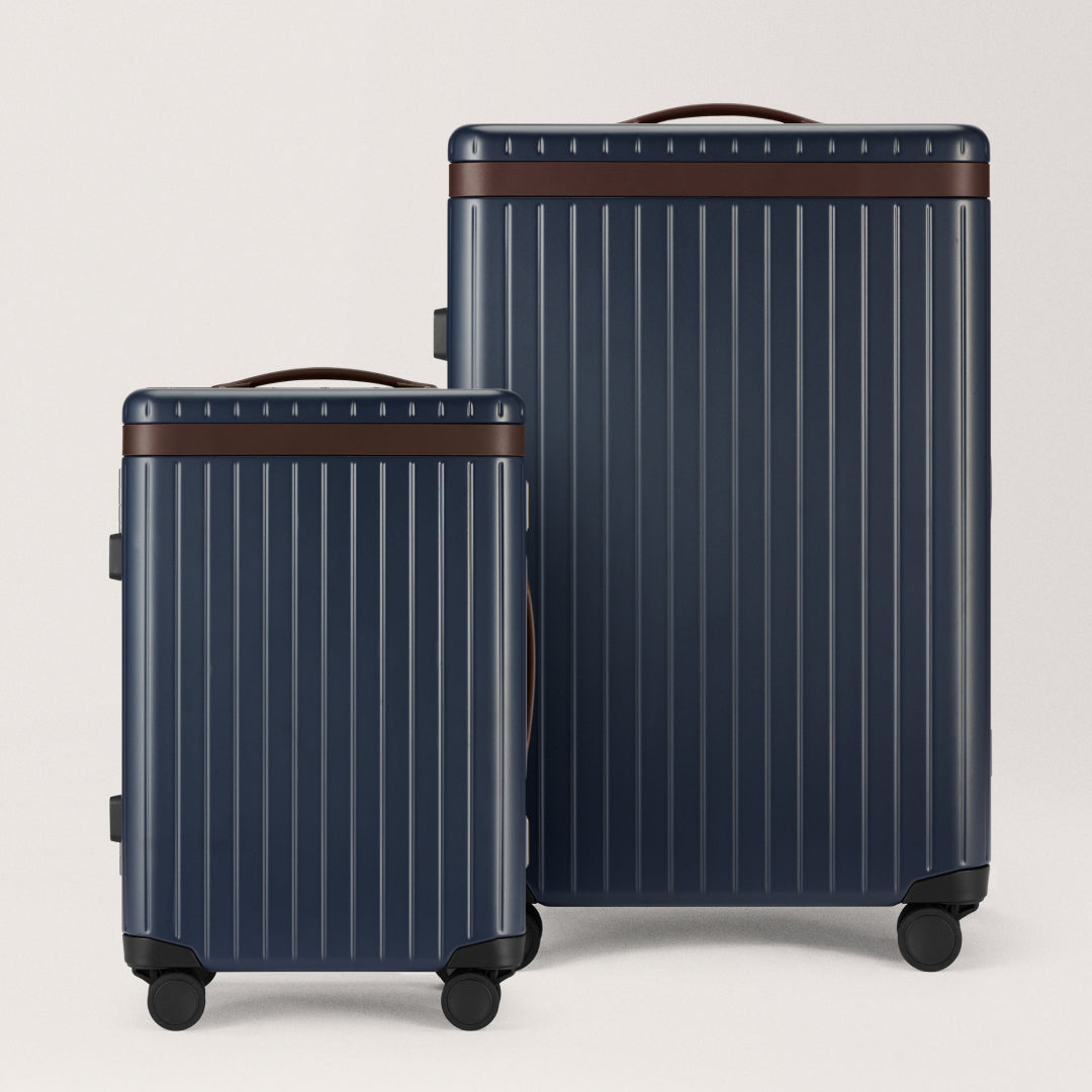 The Luggage Set Carry-on / Check-in / Navy / Hackett Hard-shell luggage set