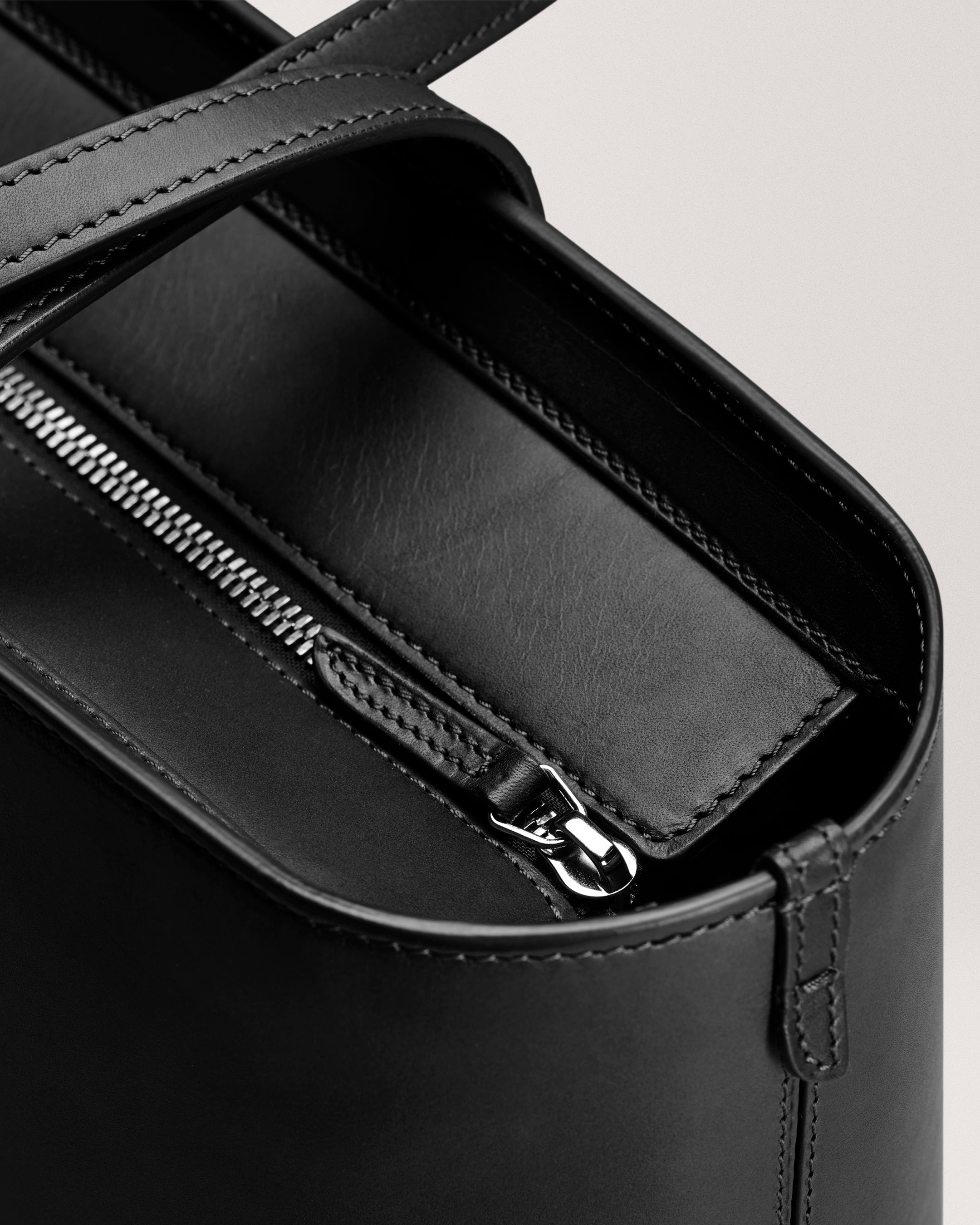 Ashby - Return black-grey