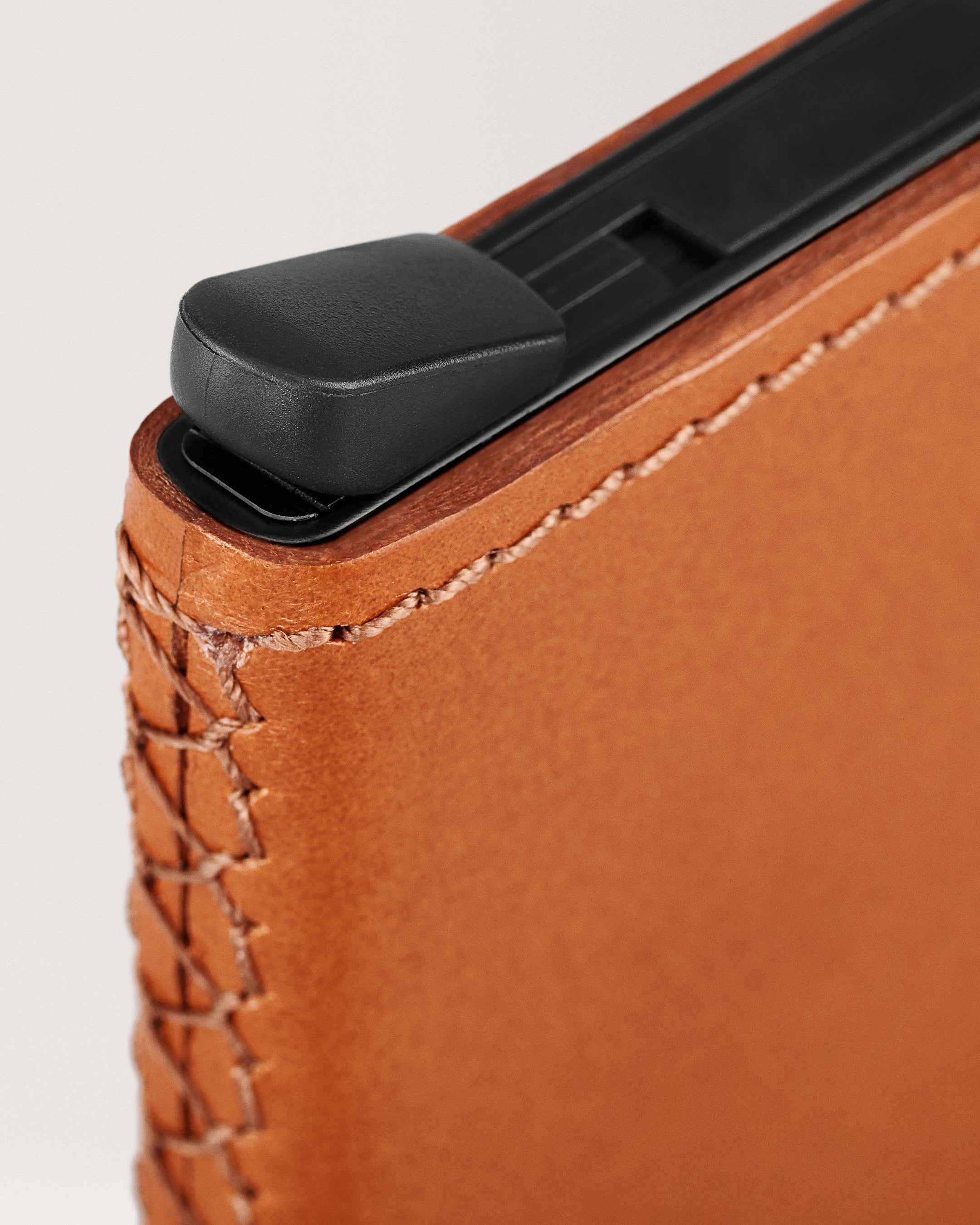 The Cardprotector cognac