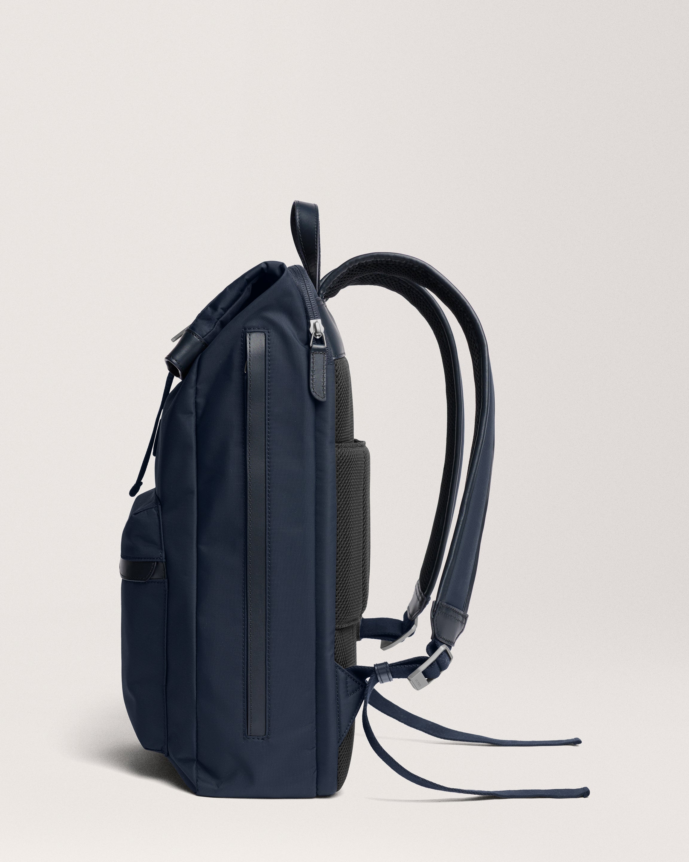 City-hopper Backpack navy