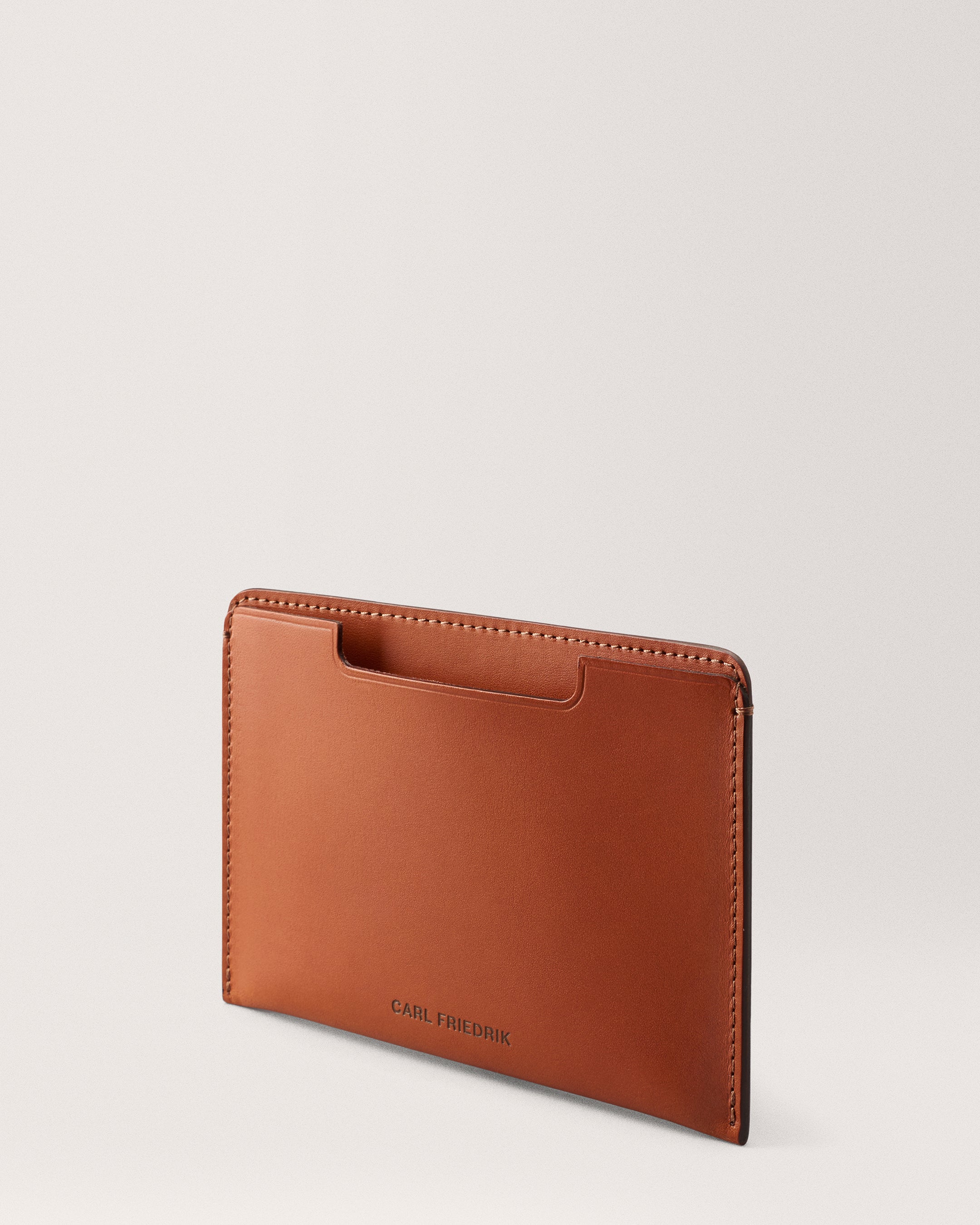 Easton Passport Sleeve cognac