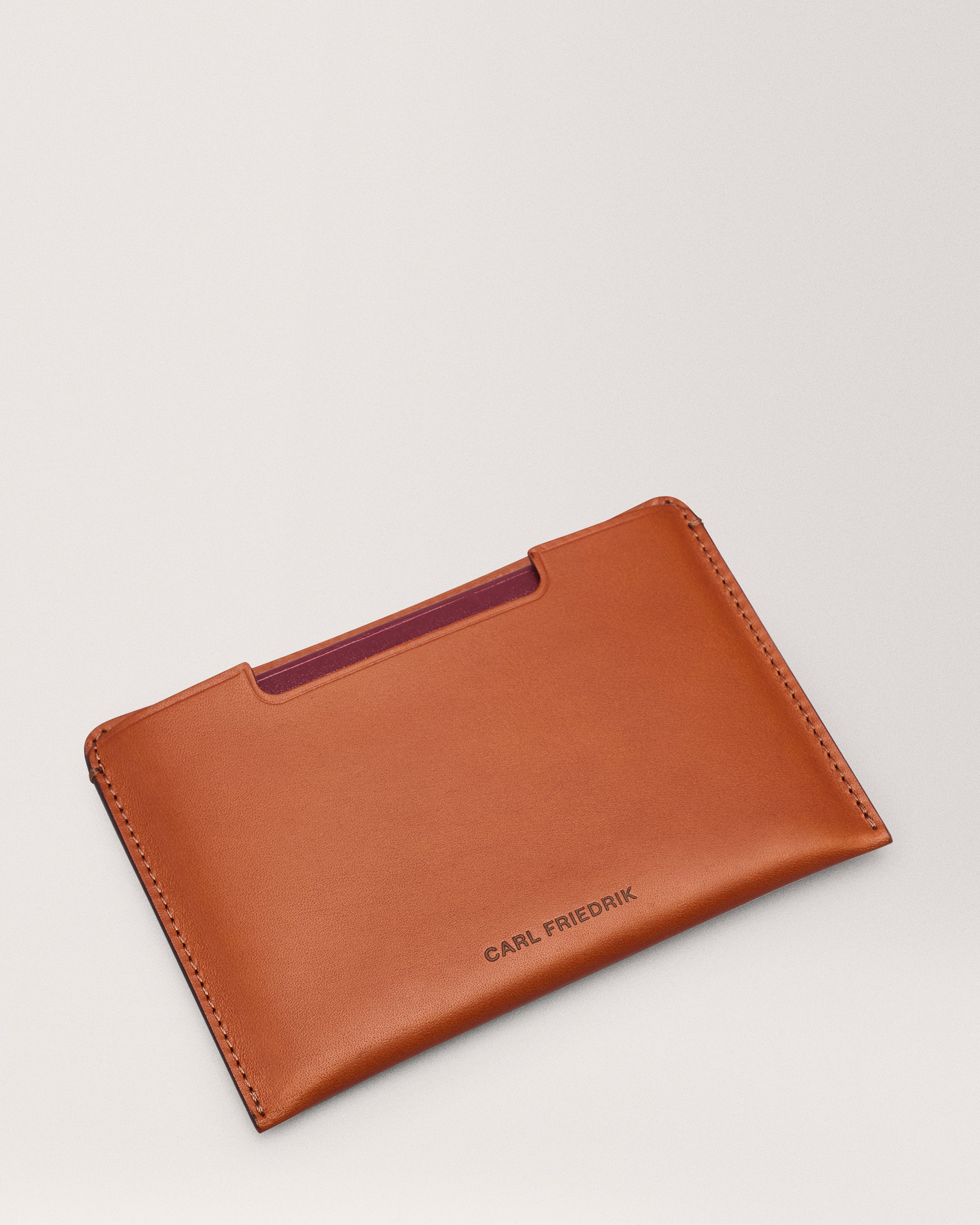 Easton Passport Sleeve cognac