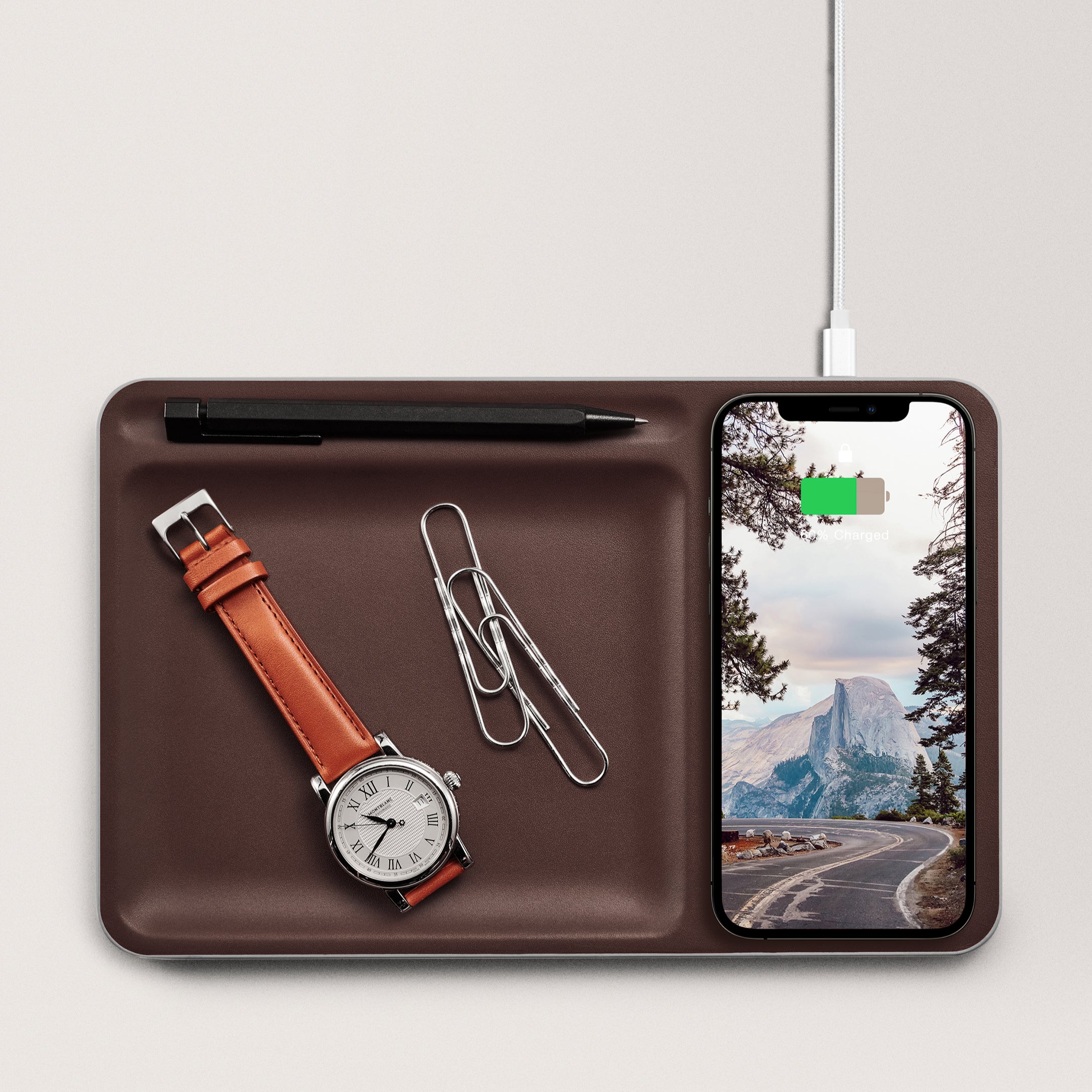 The Charging Tray Chocolate Wireless leather charging tray