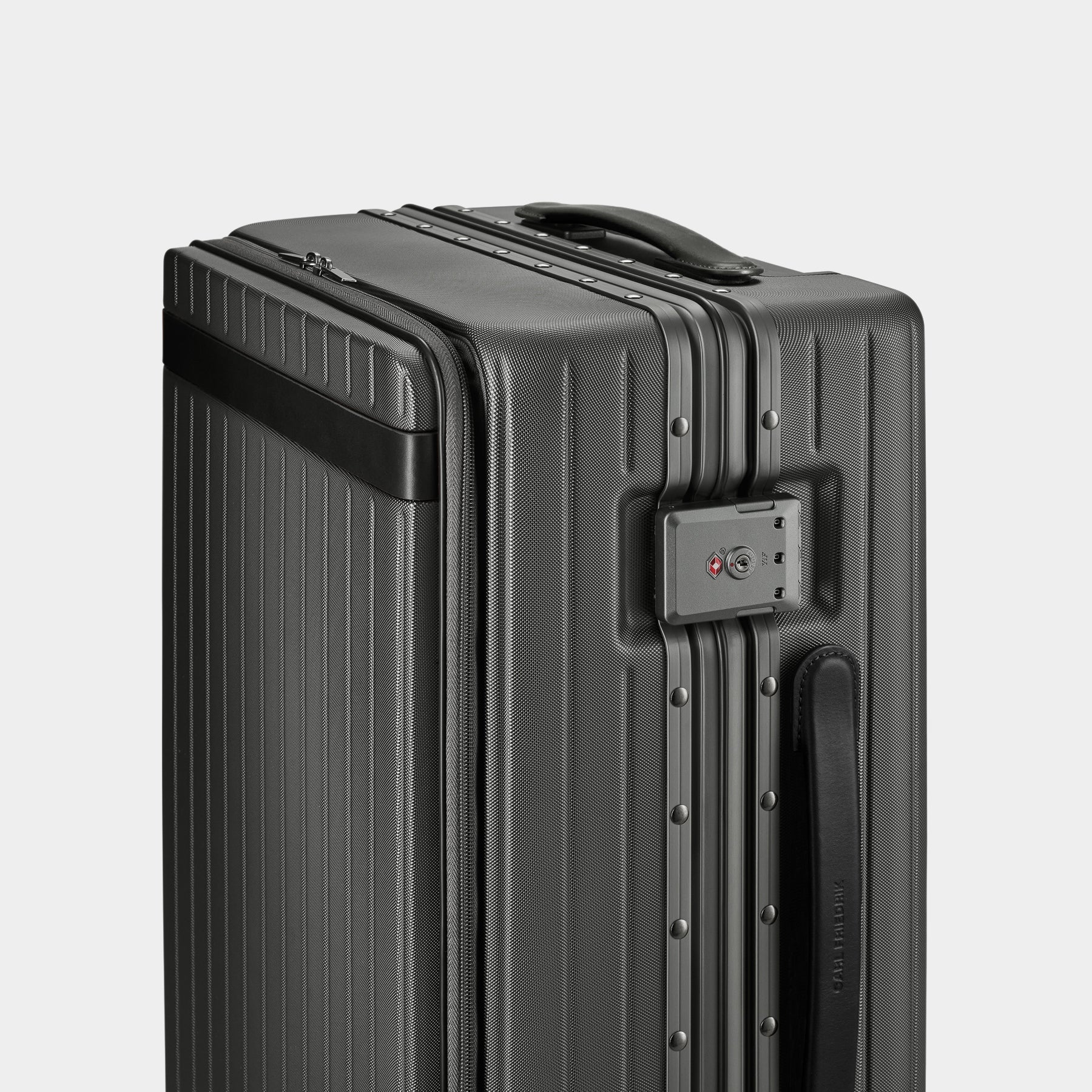 The Carry-on X - Return black
