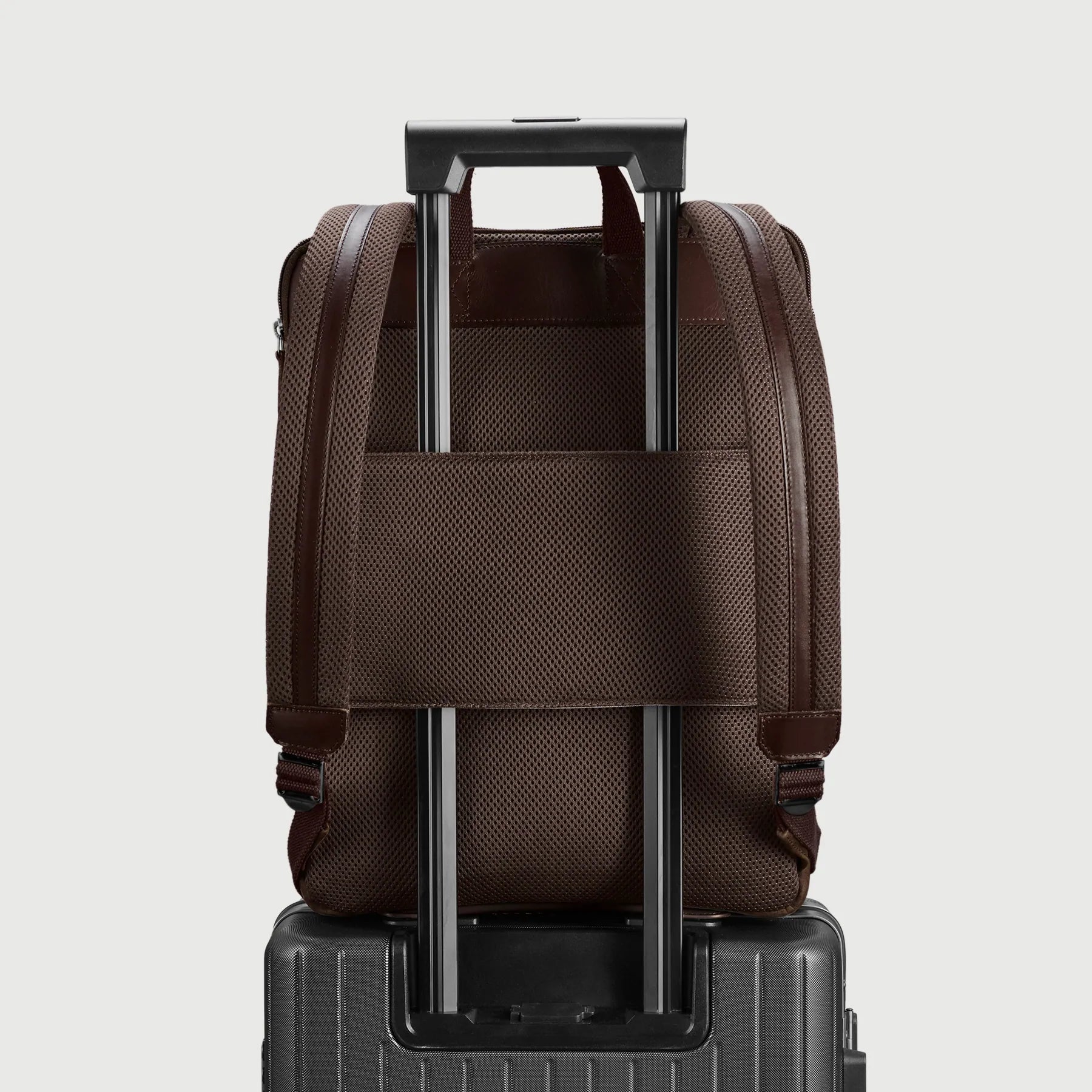 City-hopper Backpack - Return chocolate