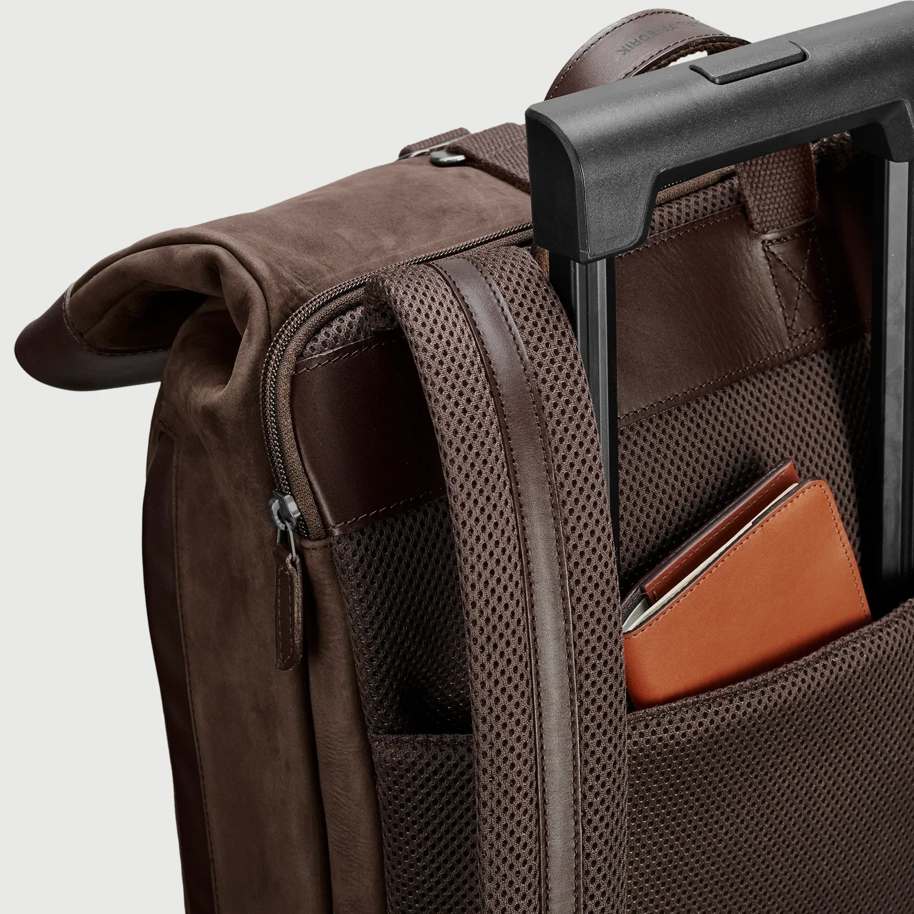 City-hopper Backpack - Return chocolate