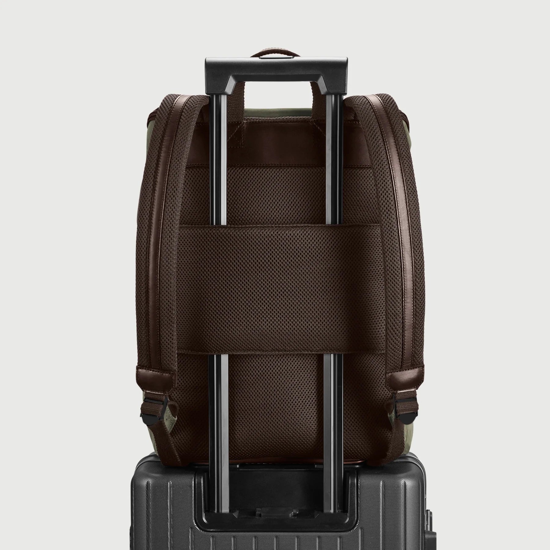Day-to-Day Backpack - Return olive