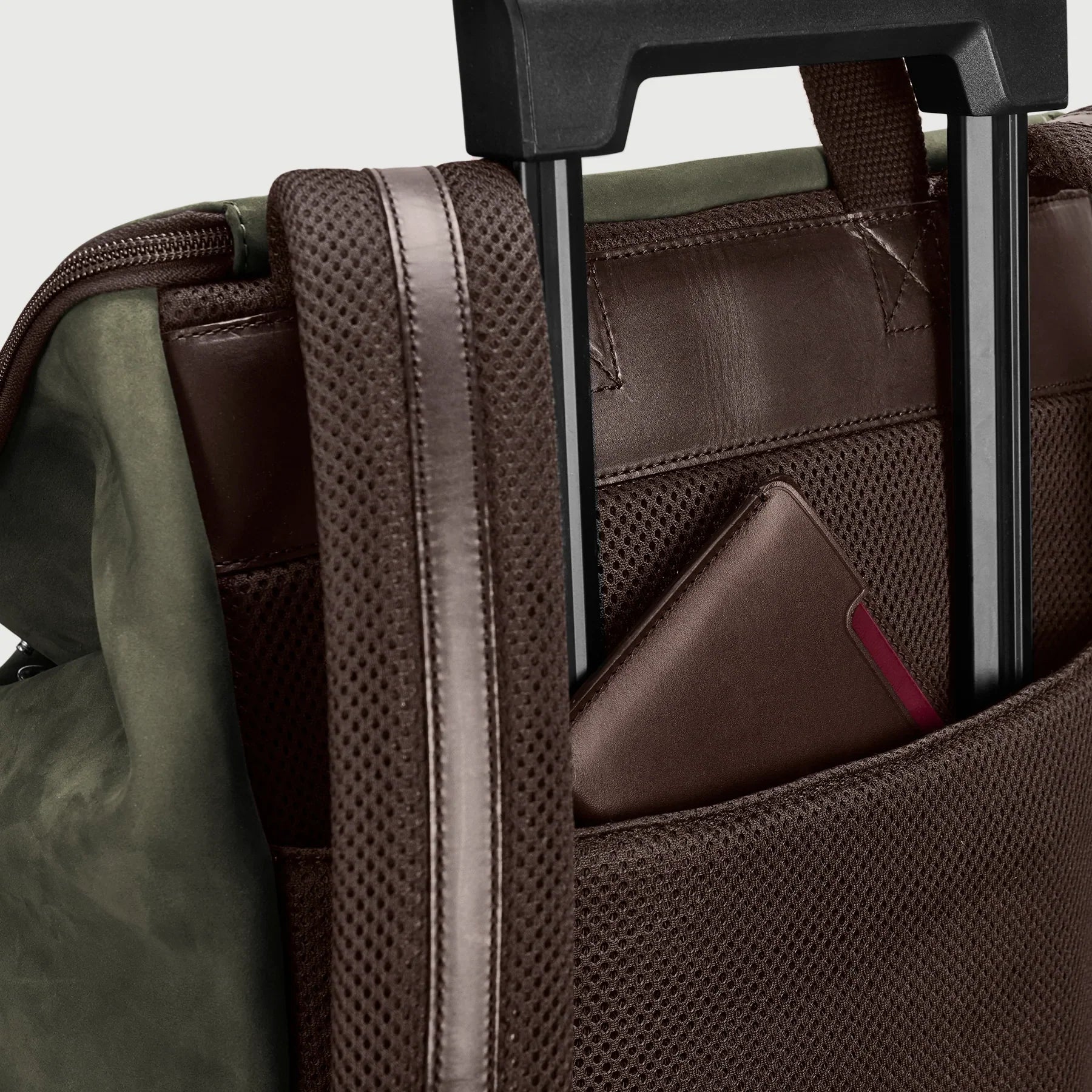 Day-to-Day Backpack - Return olive