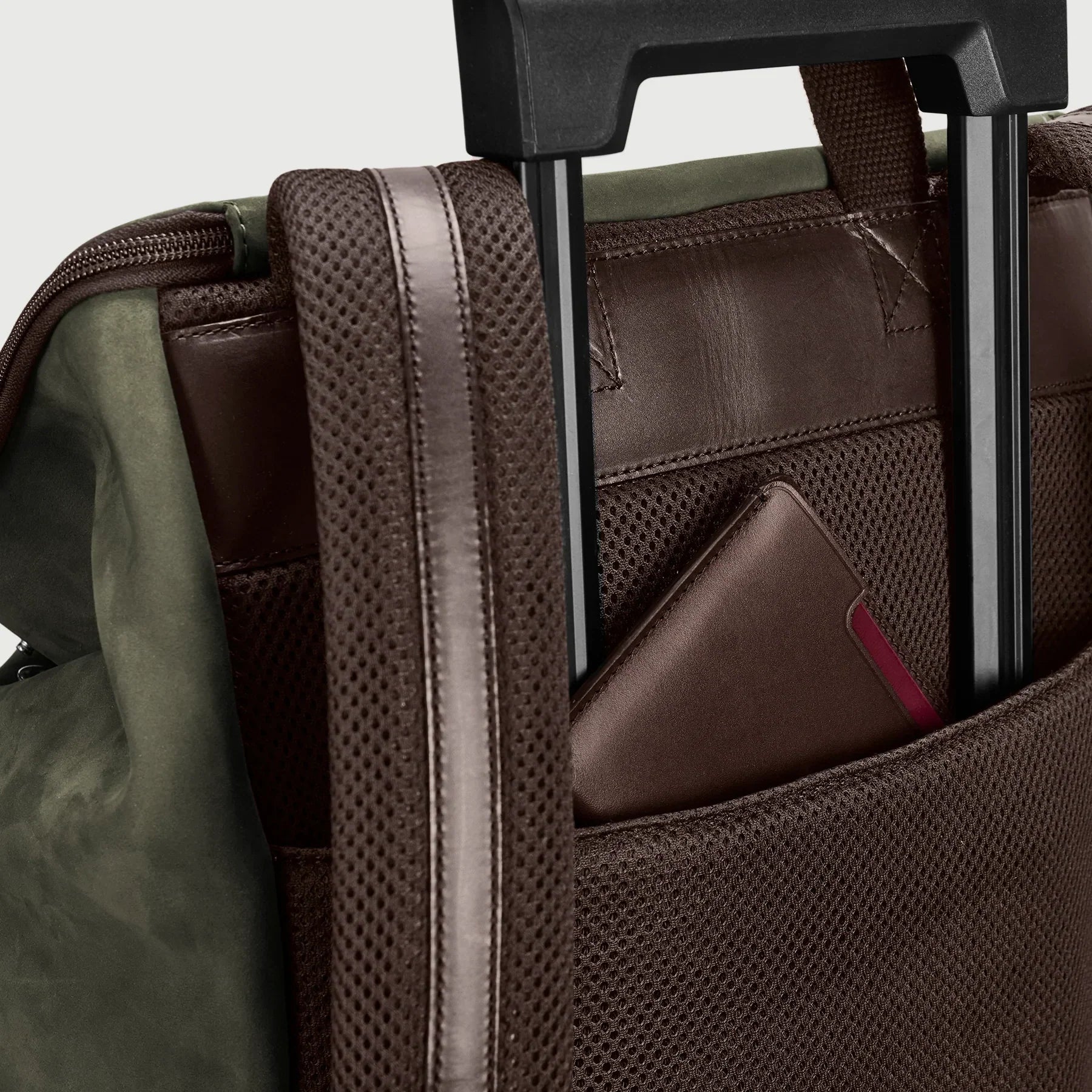Day-to-Day Backpack - Return olive