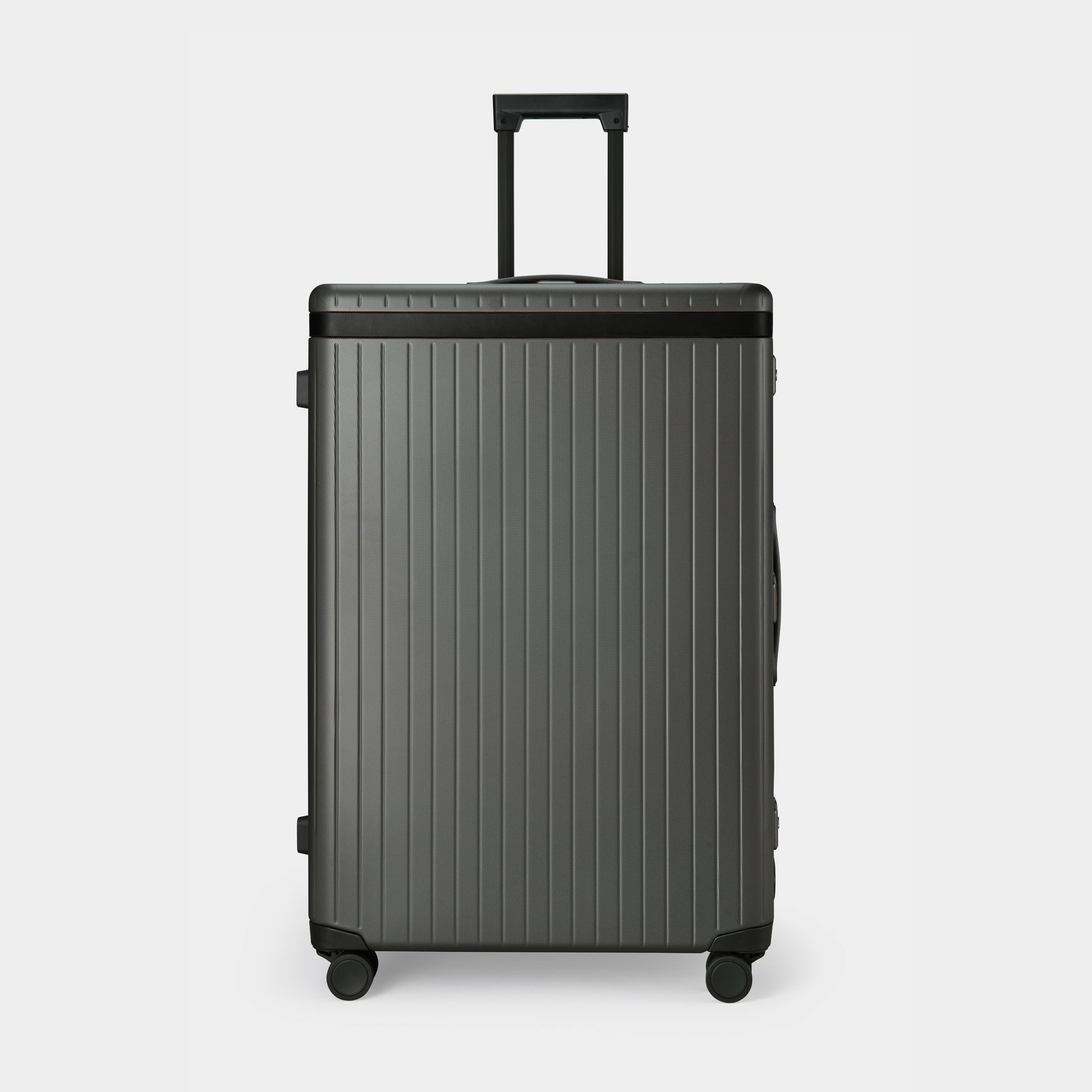 The Large Check-in - Return black