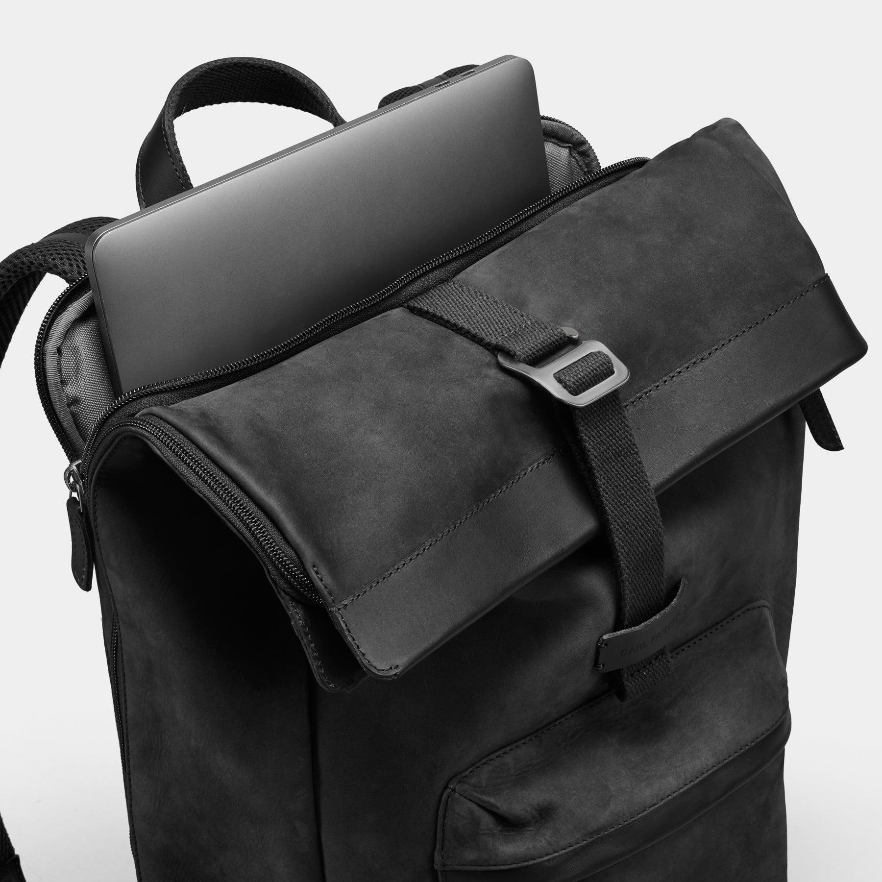 City-hopper Backpack - Return black